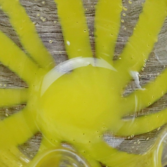 Handkerchief Vase ART GLASS Yellow Striped Ruffled 4.75" Bubbles Gorgeous Design - Picture 9 of 12